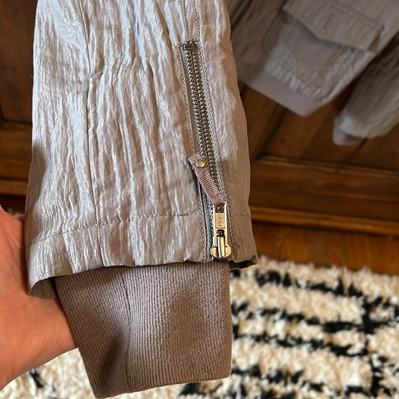 Beautiful Spring Jacket - Picture 4 of 7